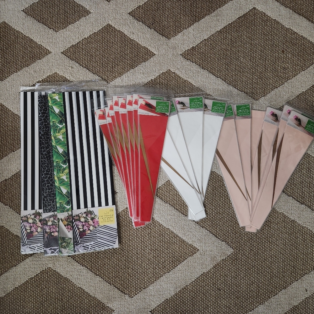 264 Pieces Huge Lot Single Stem Flower Sleeves Bouquet Wrapping Open Bottom New